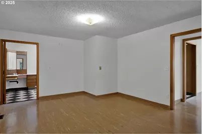 9790 NE Benton St, Newport, OR 97365 - Photo 14