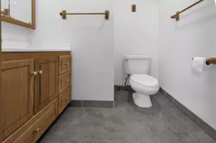 9790 NE Benton St, Newport, OR 97365 - Photo 20