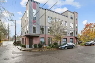 3412 SW Moss St, Portland, OR 97219 - Photo 4