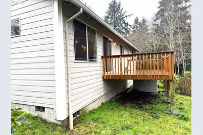 2600 NE 33rd St, Lincoln City, OR 97367 - Photo 26