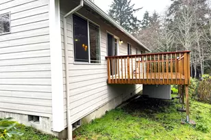 2600 NE 33rd St, Lincoln City, OR 97367 - Photo 26