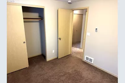 2600 NE 33rd St, Lincoln City, OR 97367 - Photo 18