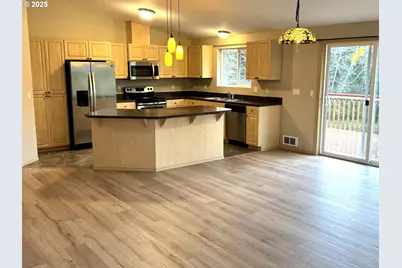 2600 NE 33rd St, Lincoln City, OR 97367 - Photo 6