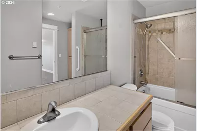 1220 Bay St #302, Florence, OR 97439 - Photo 26