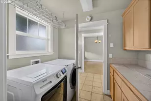 1220 Bay St, Florence, OR 97439 - Photo 32