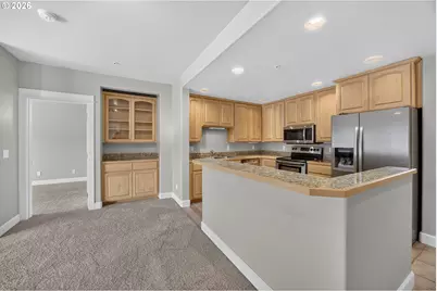 1220 Bay St #302, Florence, OR 97439 - Photo 8