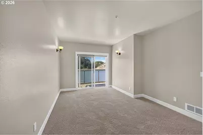 1220 Bay St #302, Florence, OR 97439 - Photo 22