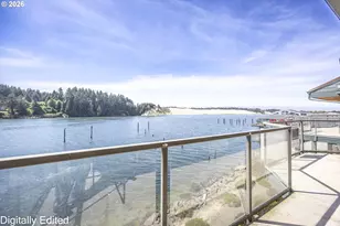 1220 Bay St, Florence, OR 97439 - Photo 6