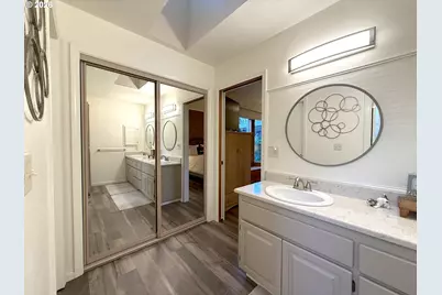1487 Kyiv St, Springfield, OR 97477 - Photo 30