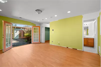 16325 NE Hoyt St, Portland, OR 97230 - Photo 34