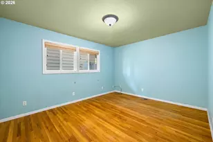 16325 NE Hoyt St, Portland, OR 97230 - Photo 28