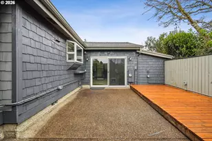1626 NW 21st St, Lincoln City, OR 97367 - Photo 30