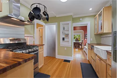 2535 NE 38th Ave, Portland, OR 97212 - Photo 8