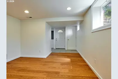 112 NW 3rd Ave, Canby, OR 97013 - Photo 8