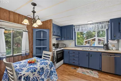 1098 S Harbor St, Rockaway Beach, OR 97136 - Photo 6