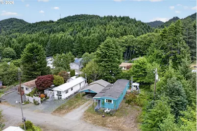 1098 S Harbor St, Rockaway Beach, OR 97136 - Photo 26