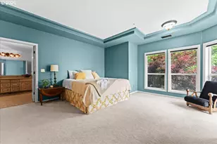 12431 SW 55th Pl, Portland, OR 97219 - Photo 14