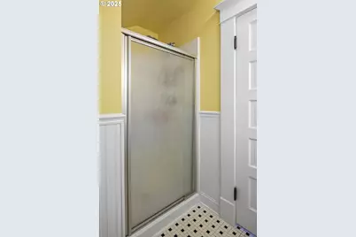 3105 SE Washington St, Milwaukie, OR 97222 - Photo 26