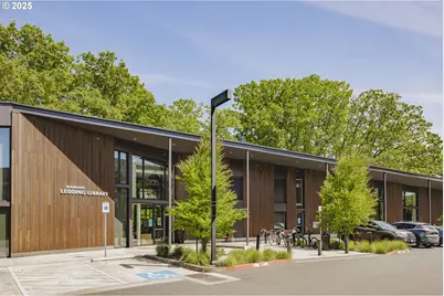 3105 SE Washington St, Milwaukie, OR 97222 - Photo 46