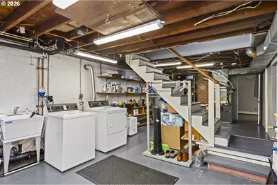 3105 SE Washington St, Milwaukie, OR 97222 - Photo 32