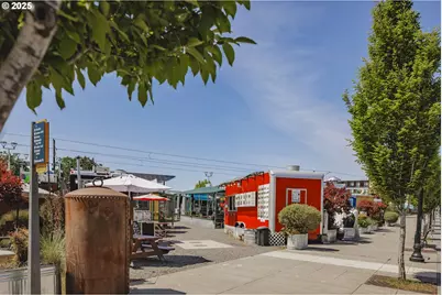 3105 SE Washington St, Milwaukie, OR 97222 - Photo 44