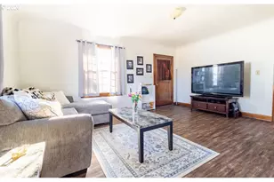 2005 E N Ave, La Grande, OR 97850 - Photo 2