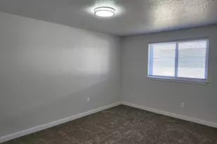 80 Boatlanding St, Independence, OR 97351 - Photo 12