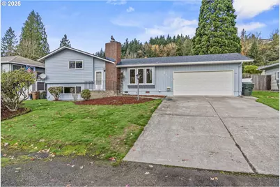 2110 Sycamore Pl, Longview, WA 98632 - Photo 1