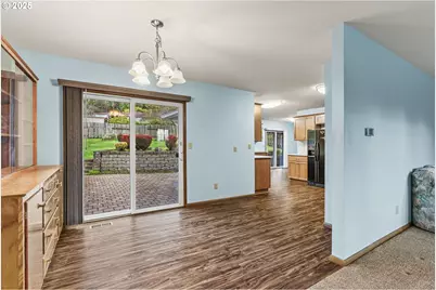 2110 Sycamore Pl, Longview, WA 98632 - Photo 8