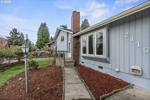 2110 Sycamore Pl, Longview, WA 98632 - Photo 24