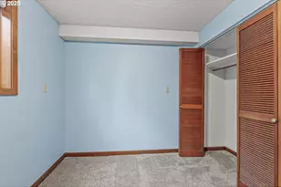 2110 Sycamore Pl, Longview, WA 98632 - Photo 14