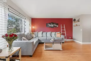 39307 Woodbury Way, Sandy, OR 97055 - Photo 10