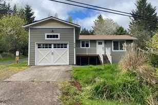 410 Church St, Gaston, OR 97119 - Photo 1