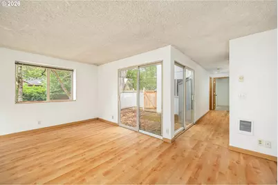 2239 Hawkins Ln, Eugene, OR 97405 - Photo 4