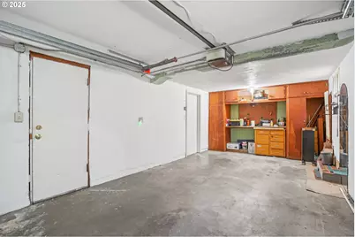 4801 NE 42nd Ave, Portland, OR 97218 - Photo 26