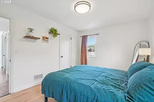 4801 NE 42nd Ave, Portland, OR 97218 - Photo 14