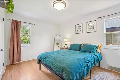 4801 NE 42nd Ave, Portland, OR 97218 - Photo 12
