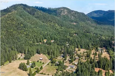 261 Old Booth Ln, Glendale, OR 97442 - Photo 22