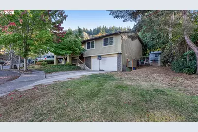 466 SW 6th St, Gresham, OR 97080 - Photo 2