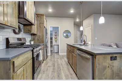 12317 NE 116th St, Vancouver, WA 98682 - Photo 6