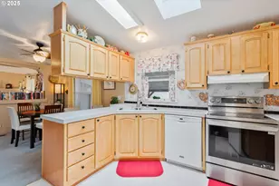 60 Heritage Blvd, Longview, WA 98632 - Photo 12