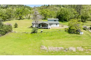 1120 Sunshine Rd, Roseburg, OR 97470 - Photo 2
