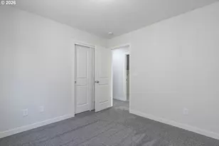 175 W 8th St, Lafayette, OR 97127 - Photo 26