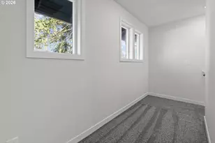 175 W 8th St, Lafayette, OR 97127 - Photo 24