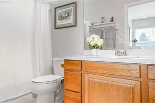 421 SE Davis St, Dallas, OR 97338 - Photo 24