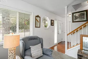 421 SE Davis St, Dallas, OR 97338 - Photo 6