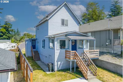 2211 Sherman Ave, North Bend, OR 97459 - Photo 6