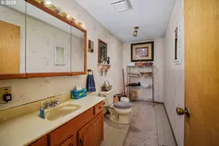 11046 Winstanley Dr, Lyons, OR 97358 - Photo 36