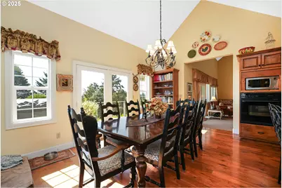 59666 Kimmell Ln, Saint Helens, OR 97051 - Photo 14