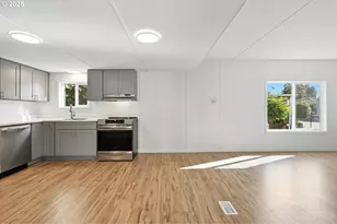 1901 SE Minter Bridge Rd, Hillsboro, OR 97123 - Photo 2